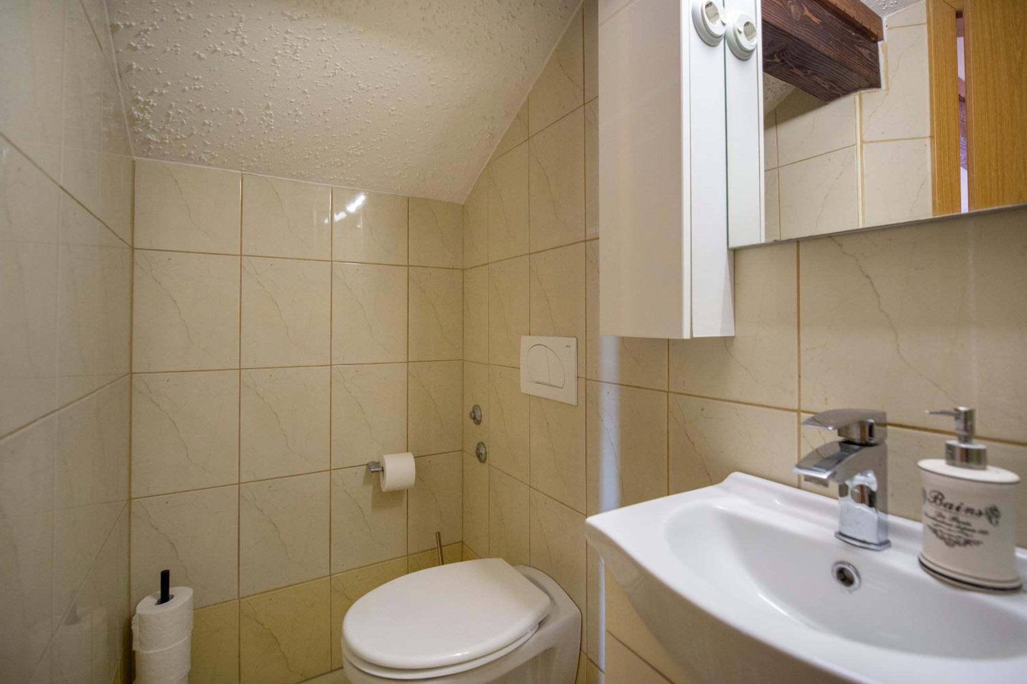 Apartman Viki Stinjan 普拉 外观 照片
